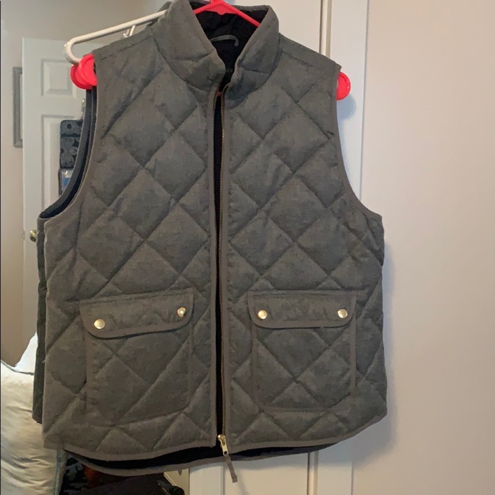 Gray chambre jcrew field vest